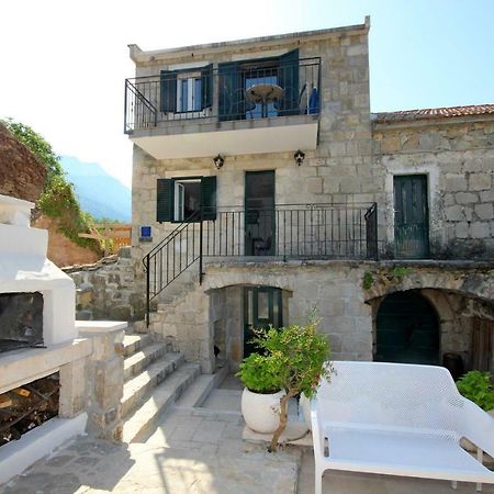 Apartmani Dalmacija Брела Экстерьер фото