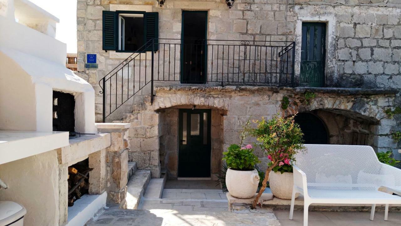Apartmani Dalmacija Брела Экстерьер фото