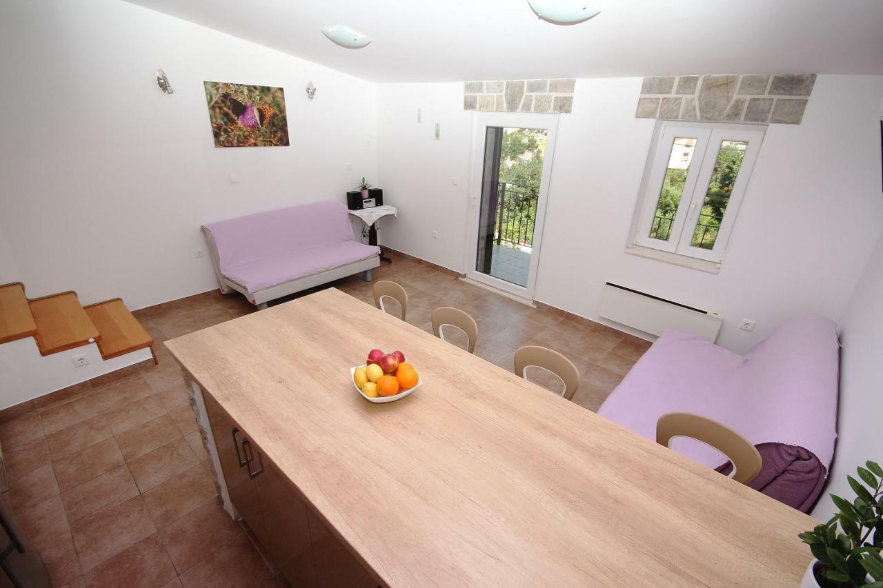 Apartmani Dalmacija Брела Экстерьер фото