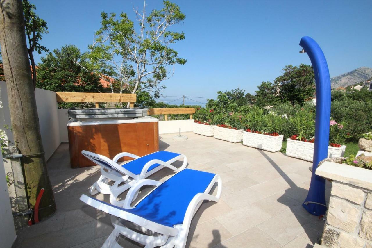 Apartmani Dalmacija Брела Экстерьер фото